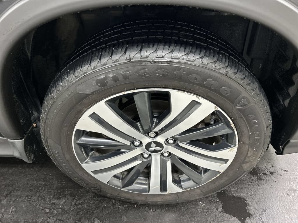Used 2023 Mitsubishi Outlander Sport ES AWD/4WD image 8