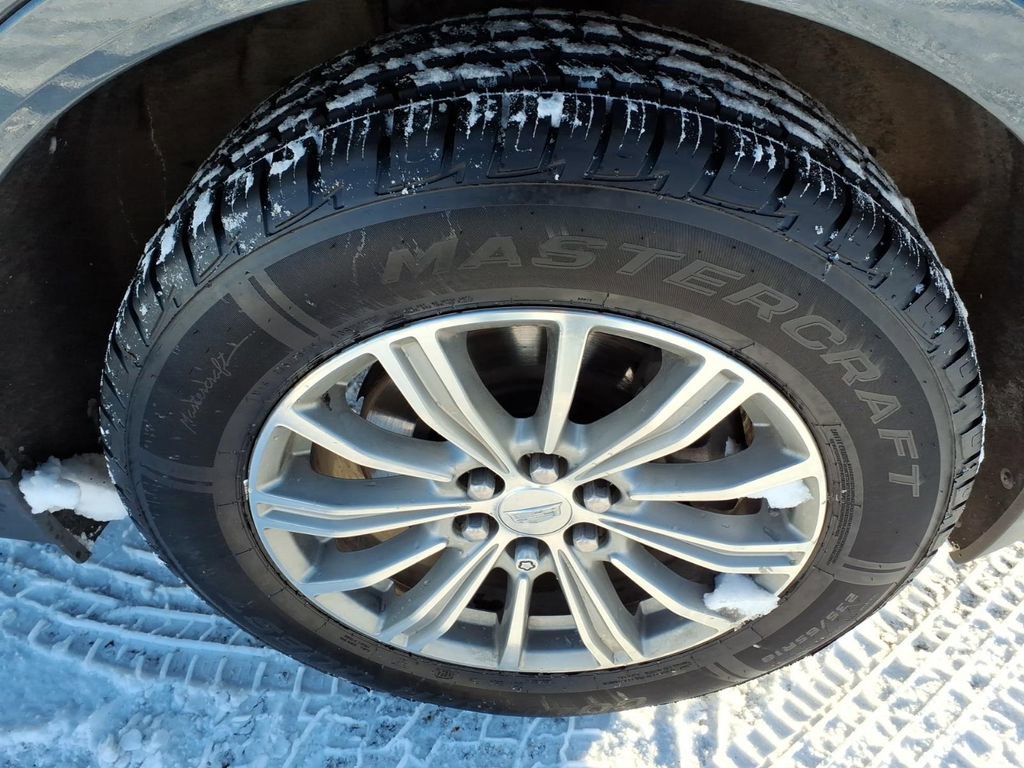 Used 2019 Cadillac XT5 Luxury image 13