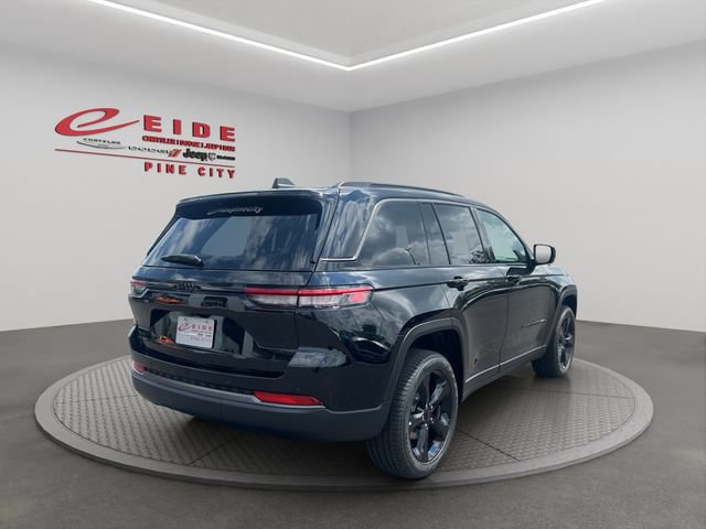 New 2026 Jeep Grand Cherokee Limited w/ Limited Altitude Package AWD/4WD image 8