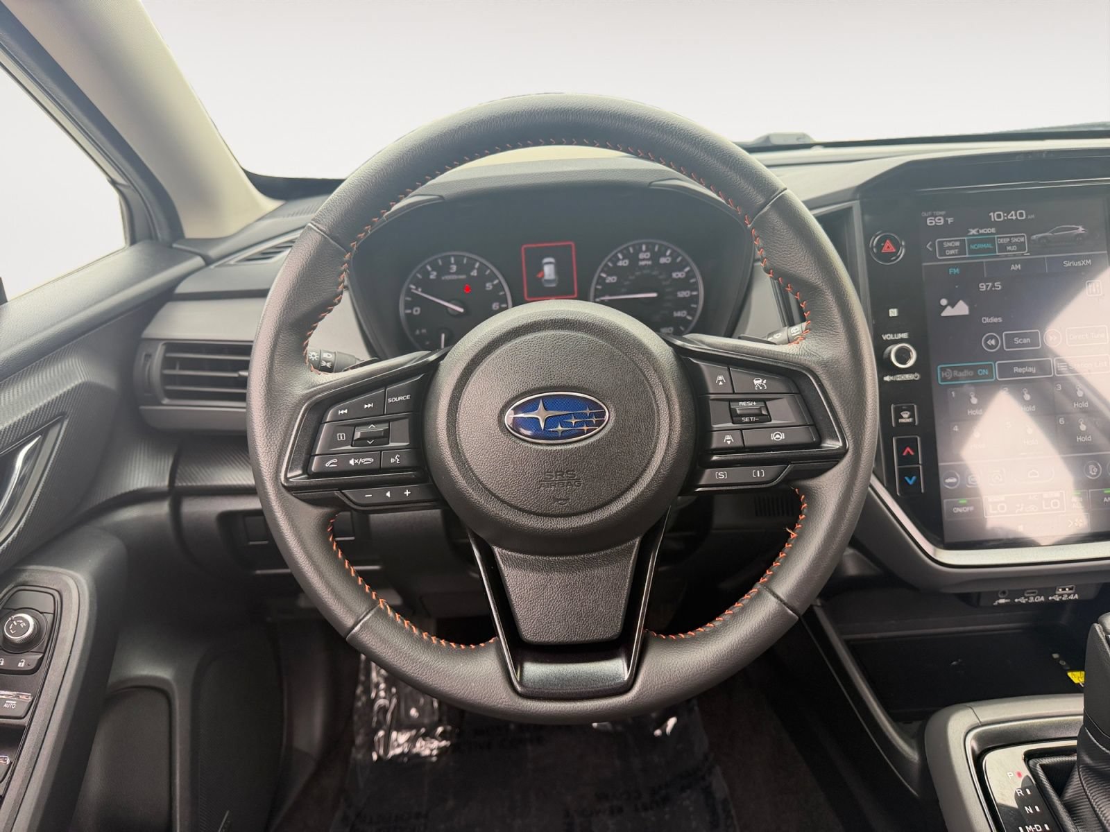 Used 2024 Subaru Crosstrek 2.5i Limited w/ Crosstrek Mirror Package AWD/4WD image 12
