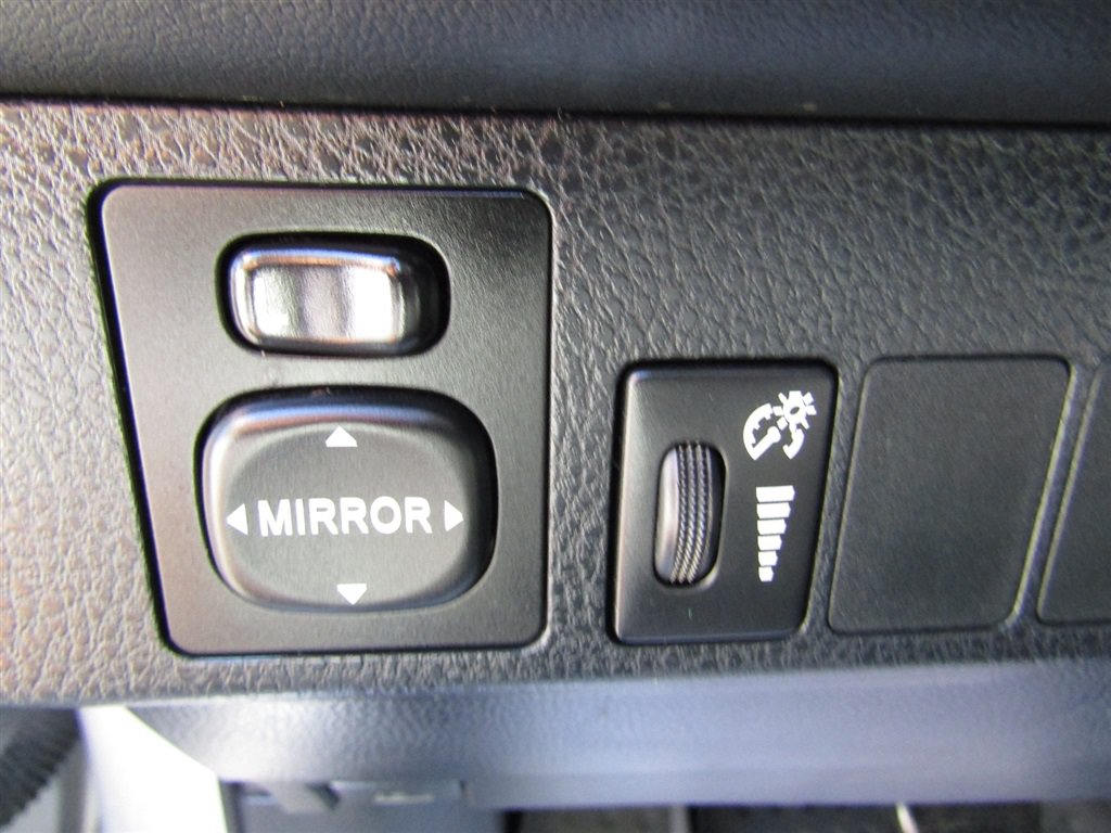 Used 2016 Toyota RAV4 XLE AWD/4WD image 29