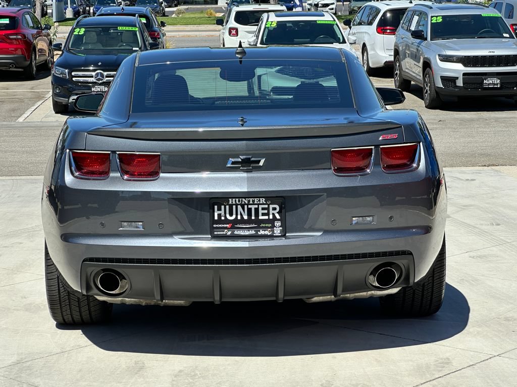Used 2010 Chevrolet Camaro SS RWD image 8