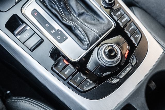 Used 2010 Audi S4 Premium Plus w/ Navigation Pkg w/Camera image 21