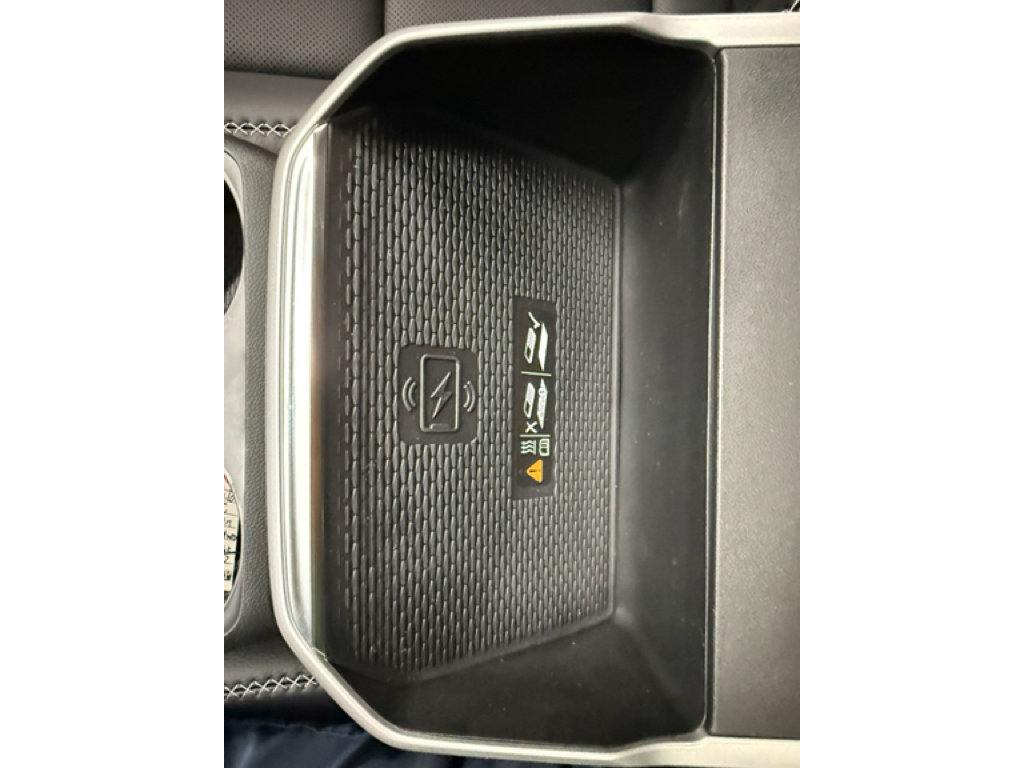 New 2026 GMC Terrain Denali w/ LPO, Black Badging Package AWD/4WD image 39