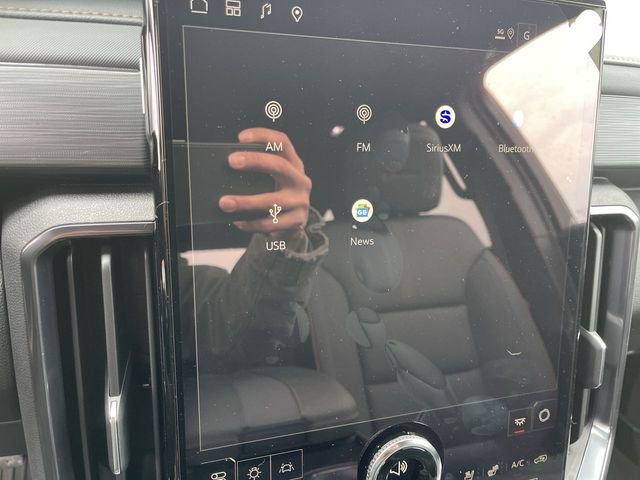 New 2026 GMC Acadia AT4 w/ Luxury Package image 16