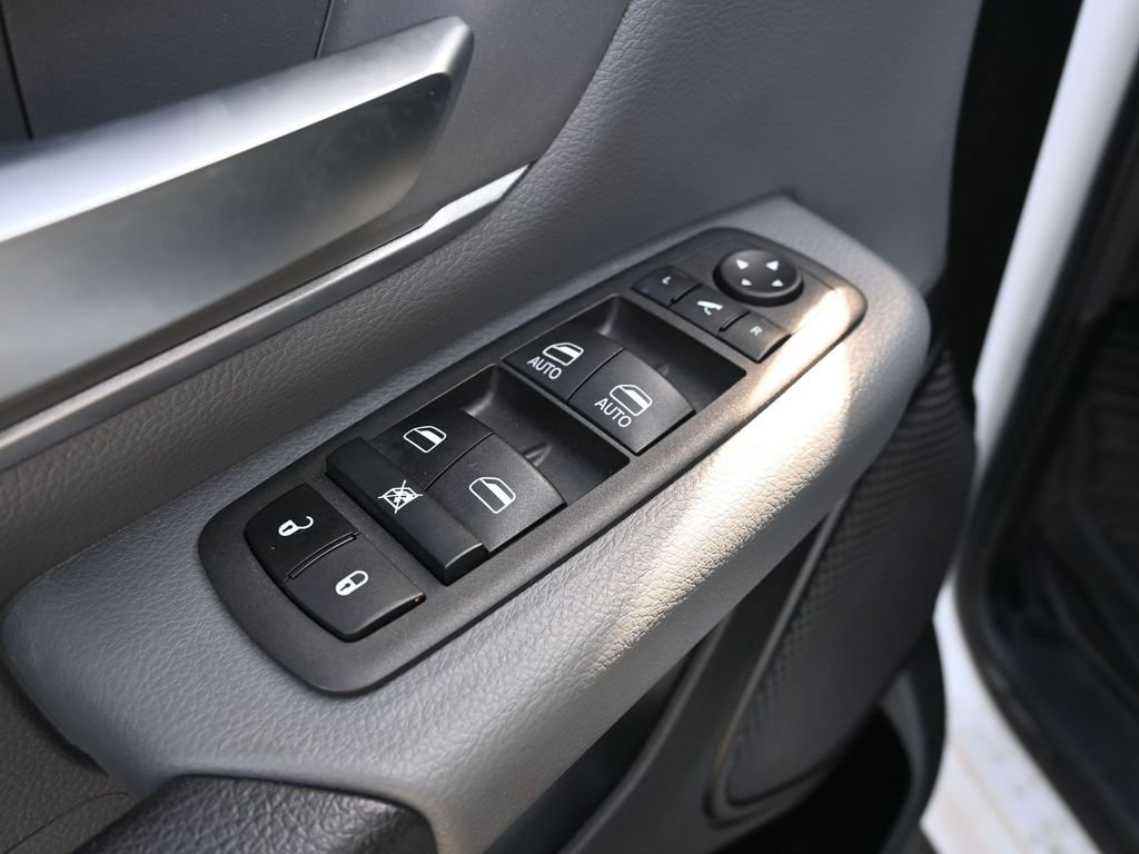 Used 2022 RAM 1500 Big Horn AWD/4WD image 15