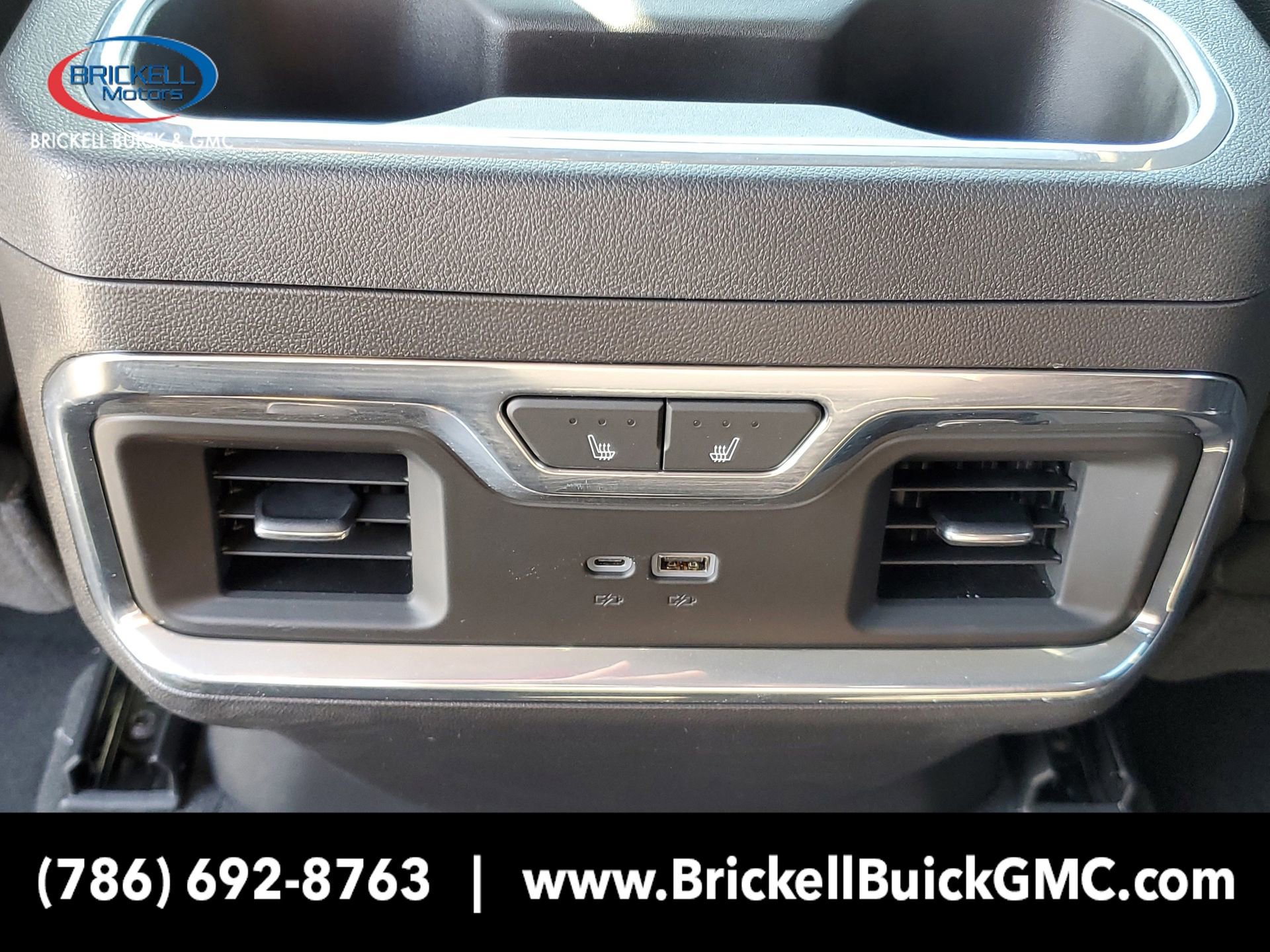 New 2025 GMC Sierra 1500 SLT w/ SLT Convenience Package image 12