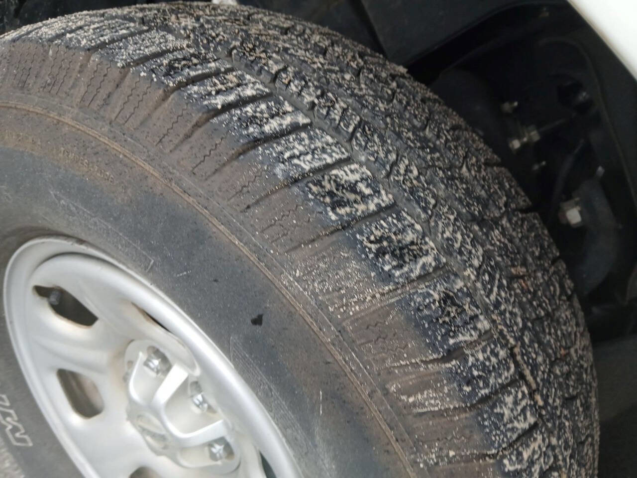 Used 2018 Nissan Frontier S image 16