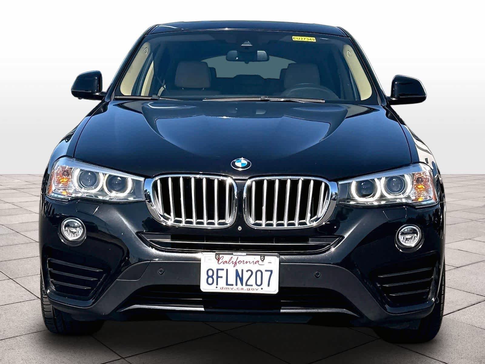 Used 2017 BMW X4 xDrive28i AWD/4WD image 2