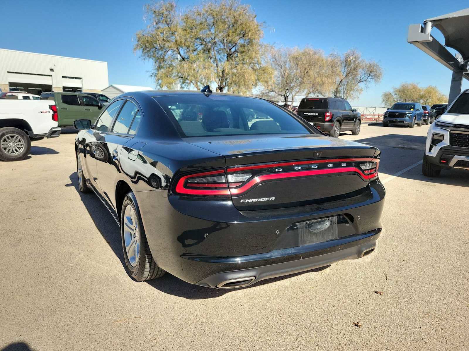 Used 2023 Dodge Charger SXT w/ Cold Weather Package image 4