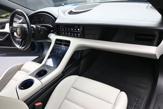 Used 2021 Porsche Taycan 4 Cross Turismo AWD/4WD image 28