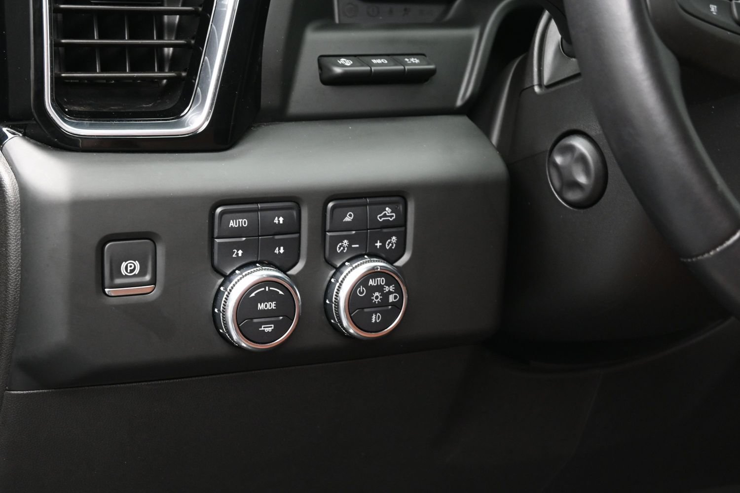 Used 2024 GMC Sierra 1500 Denali Ultimate AWD/4WD image 23
