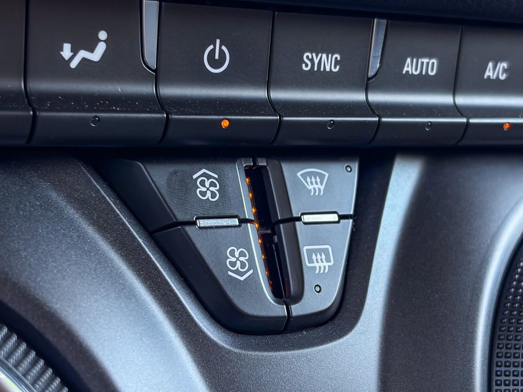 Certified 2024 Chevrolet Blazer LT image 24