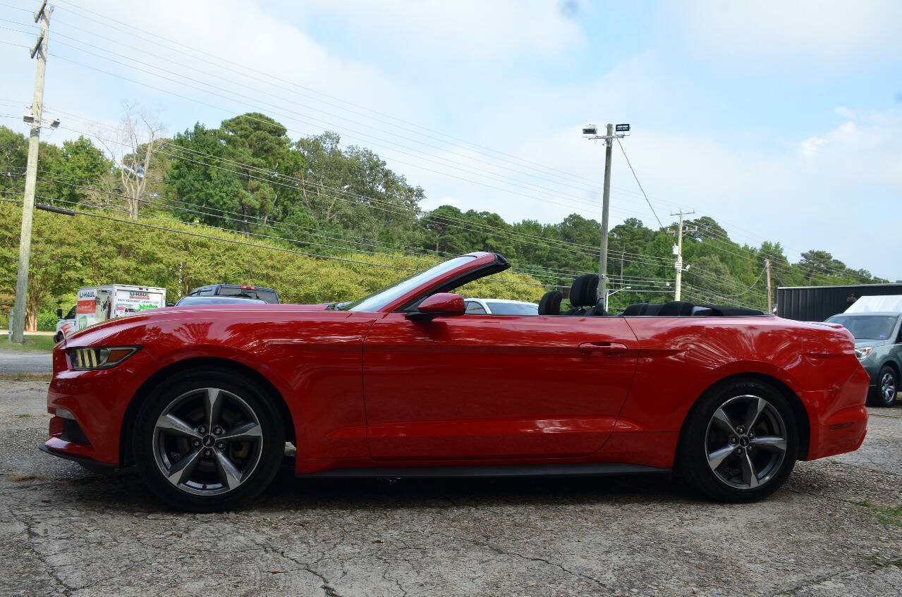 Used 2016 Ford Mustang Convertible w/ Equipment Group 051A RWD image 8