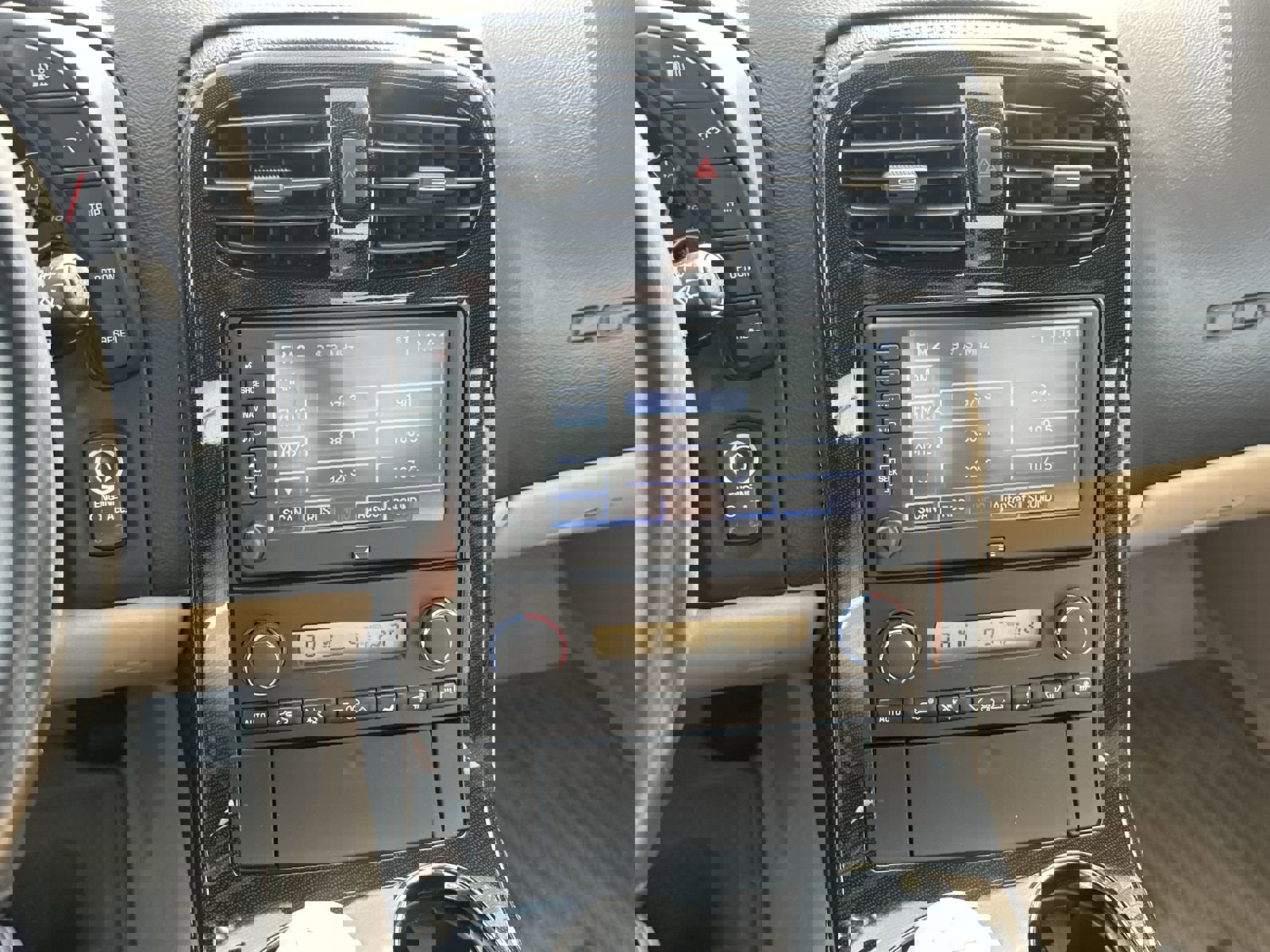 Used 2013 Chevrolet Corvette Grand Sport w/ 2LT Preferred Equipment Group image 25