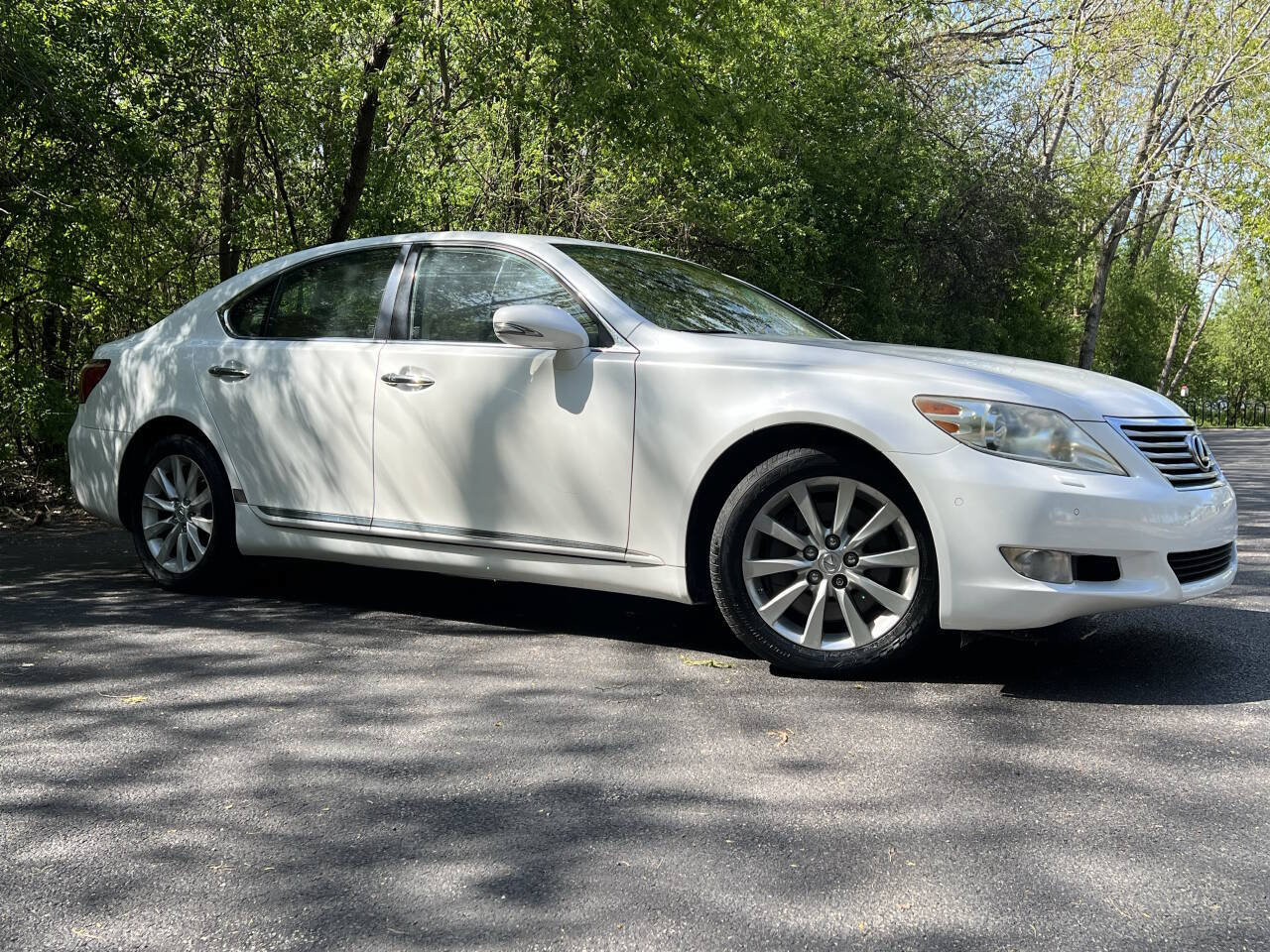 Used 2012 Lexus LS 460 AWD w/ Luxury Value Edition image 19