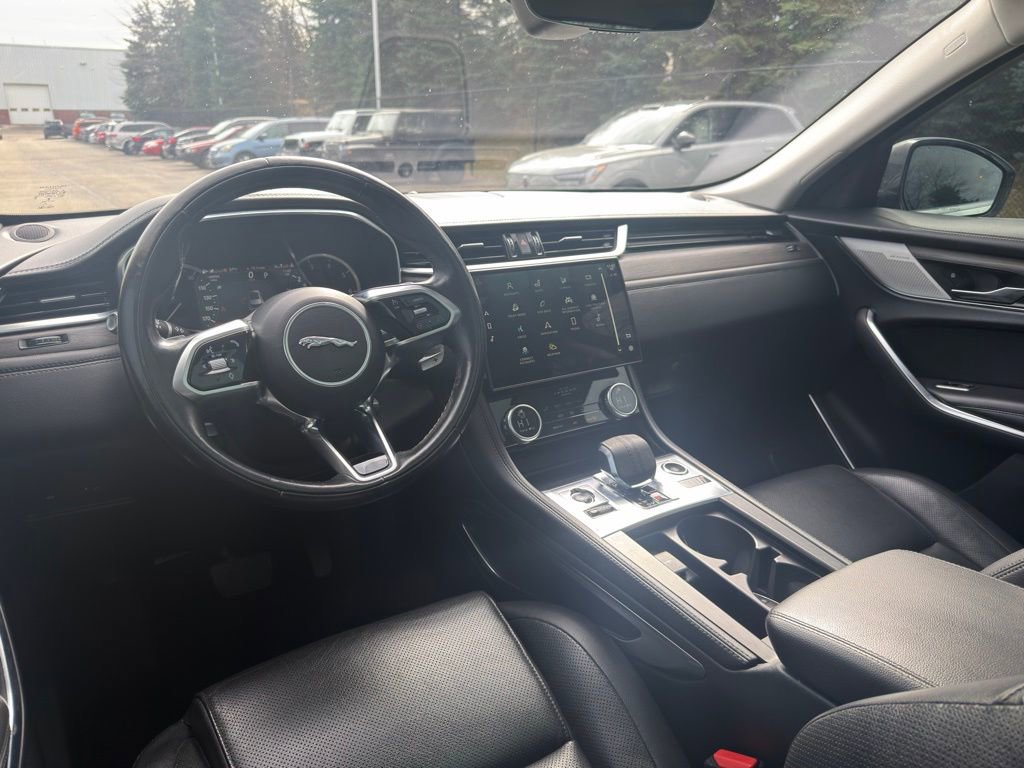 Used 2021 Jaguar F-PACE S image 16