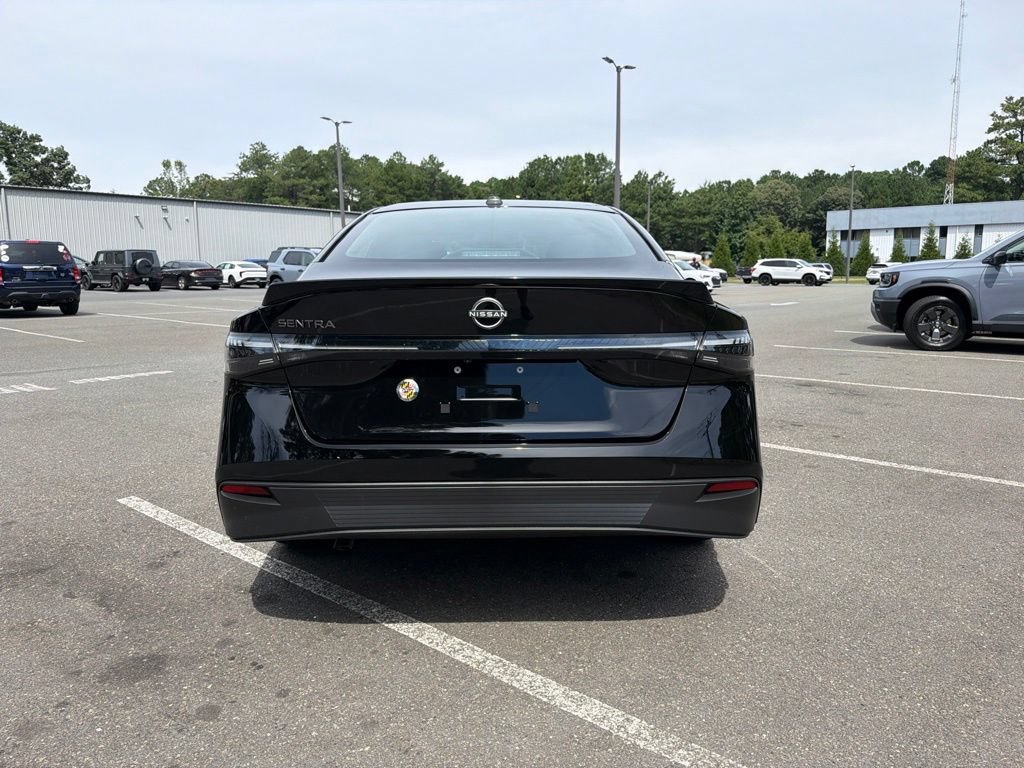 New 2027 Nissan Sentra SV w/ SV Convenience Package FWD image 5