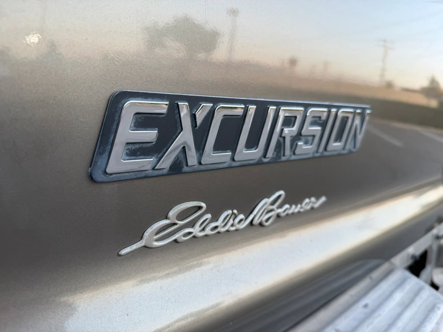 Used 2003 Ford Excursion Eddie Bauer image 33