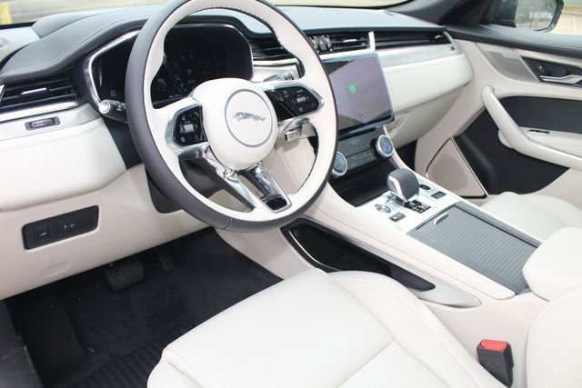 New 2026 Jaguar F-PACE R-Dynamic S image 14