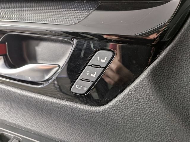 Used 2024 Honda CR-V EX-L image 11
