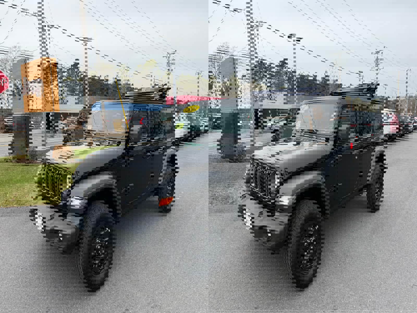 Used 2025 Jeep Wrangler Sport image 6