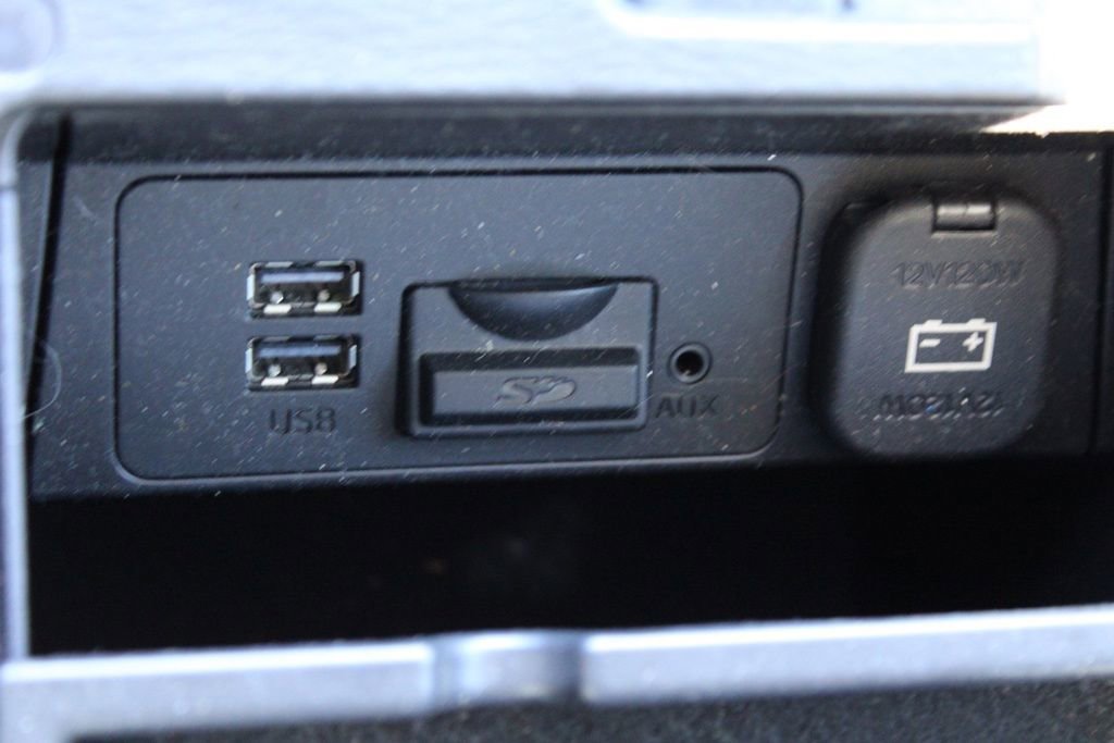 Used 2015 MAZDA MAZDA3 i Touring w/ Technology Package image 41