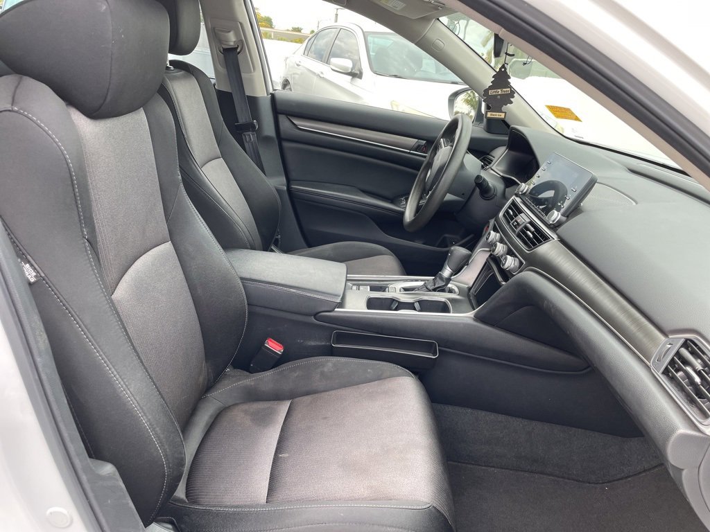 Used 2020 Honda Accord LX image 7