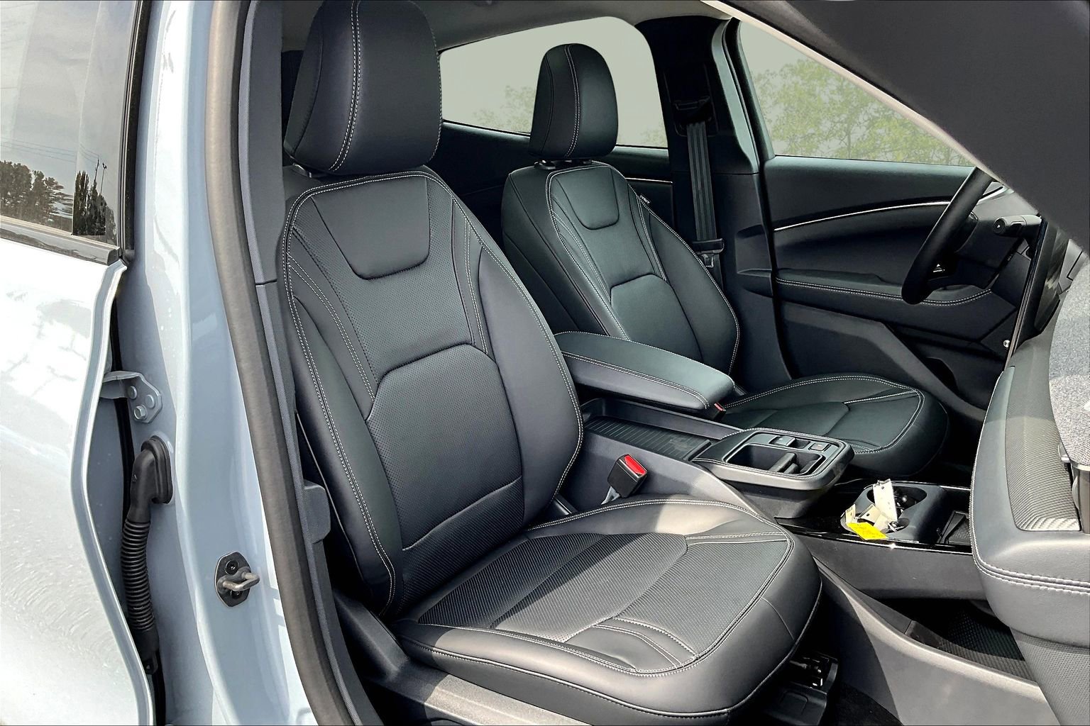 New 2025 Ford Mustang Mach-E Premium image 8