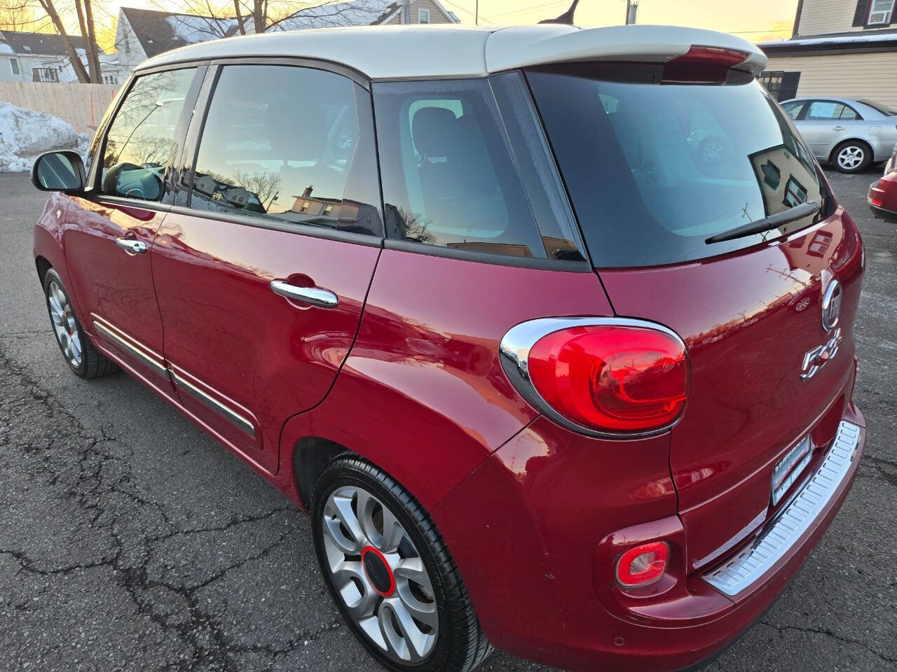 Used 2014 FIAT 500L Lounge image 8