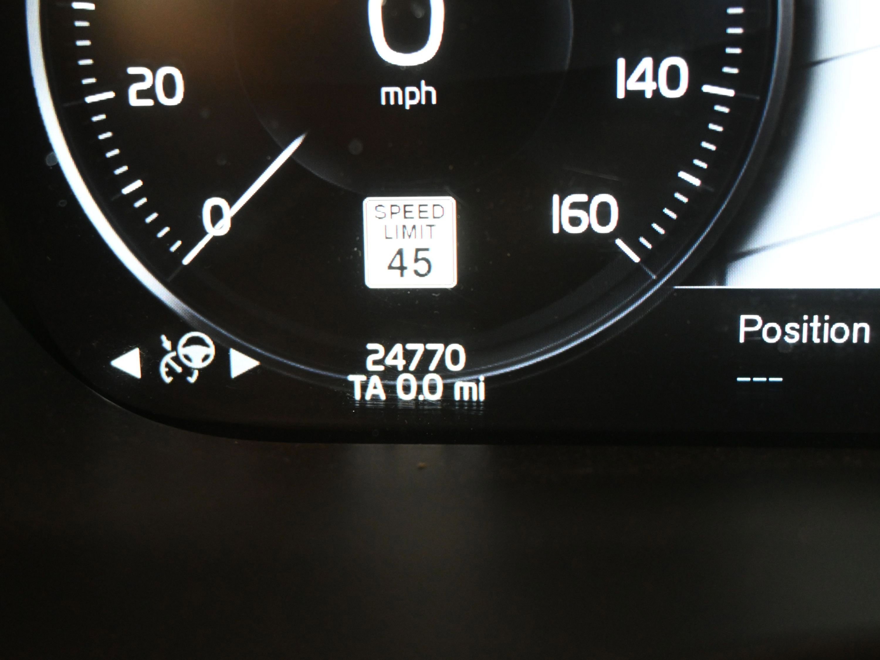 Used 2018 Volvo XC60 T5 Inscription w/ Convenience Package image 21