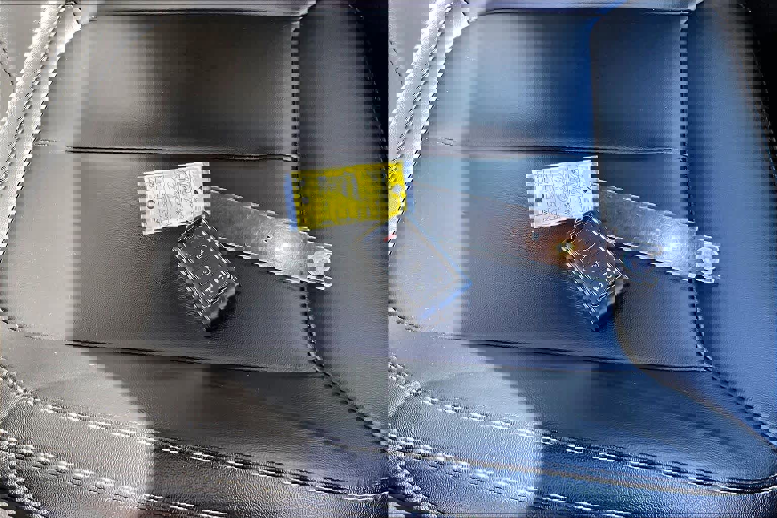 Used 2024 Jeep Grand Cherokee L Limited w/ Black Appearance Package image 14