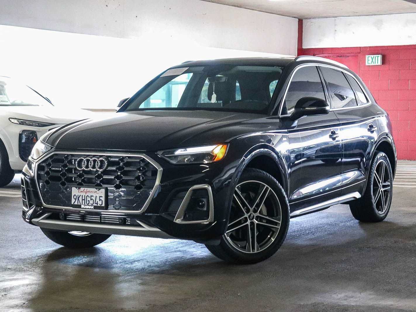 Used 2024 Audi Q5 e Premium