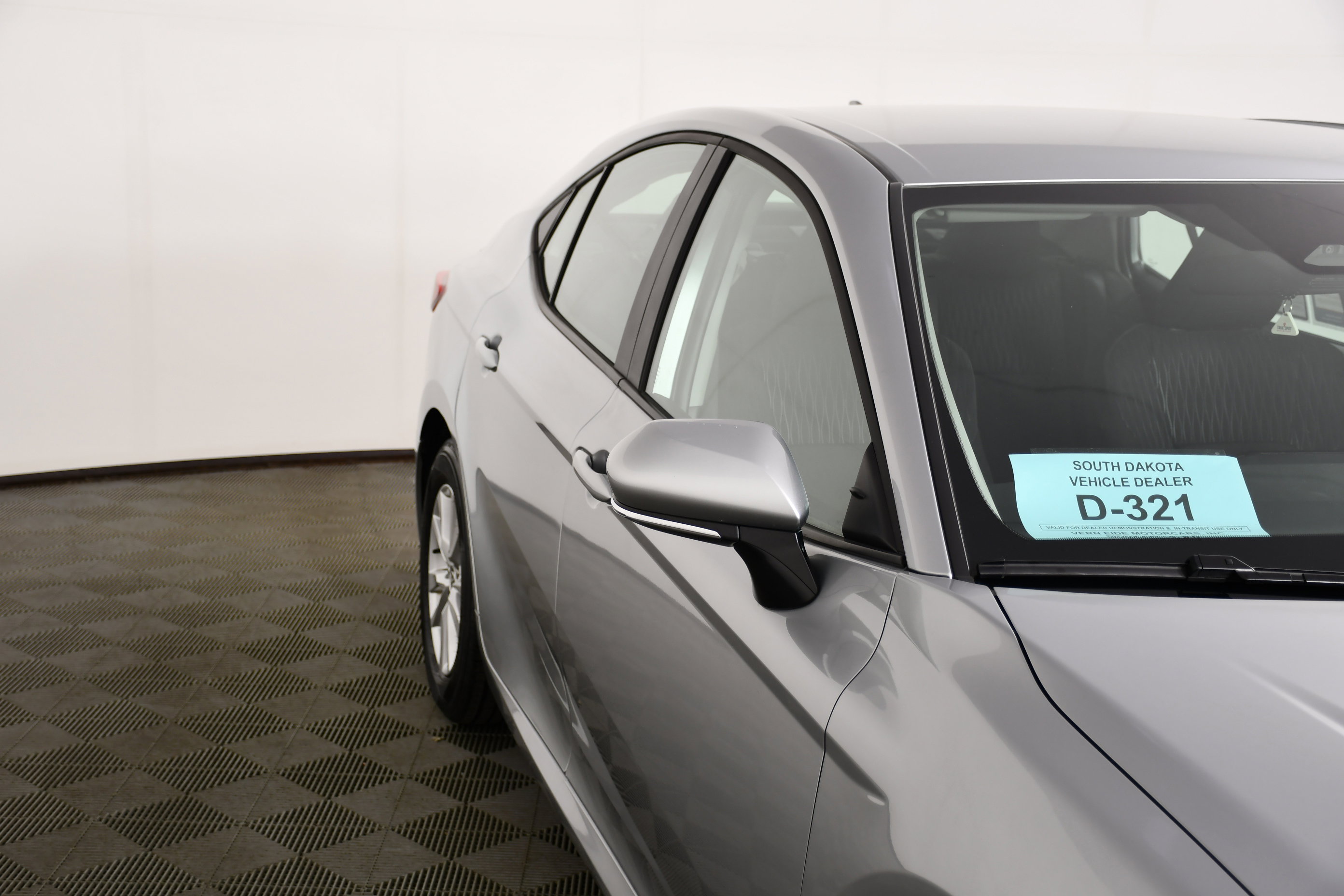 Used 2026 Toyota Camry LE FWD image 14