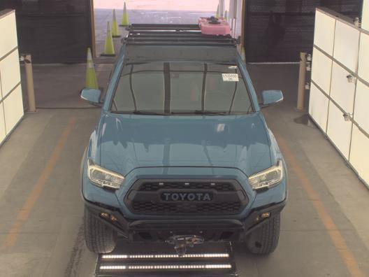 Used 2019 Toyota Tacoma TRD Off-Road AWD/4WD image 2