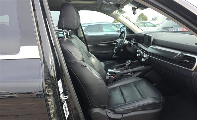 Used 2025 Kia Telluride S image 8
