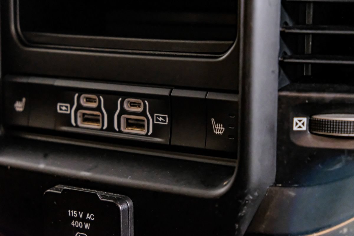 Used 2022 RAM 2500 Limited AWD/4WD image 33