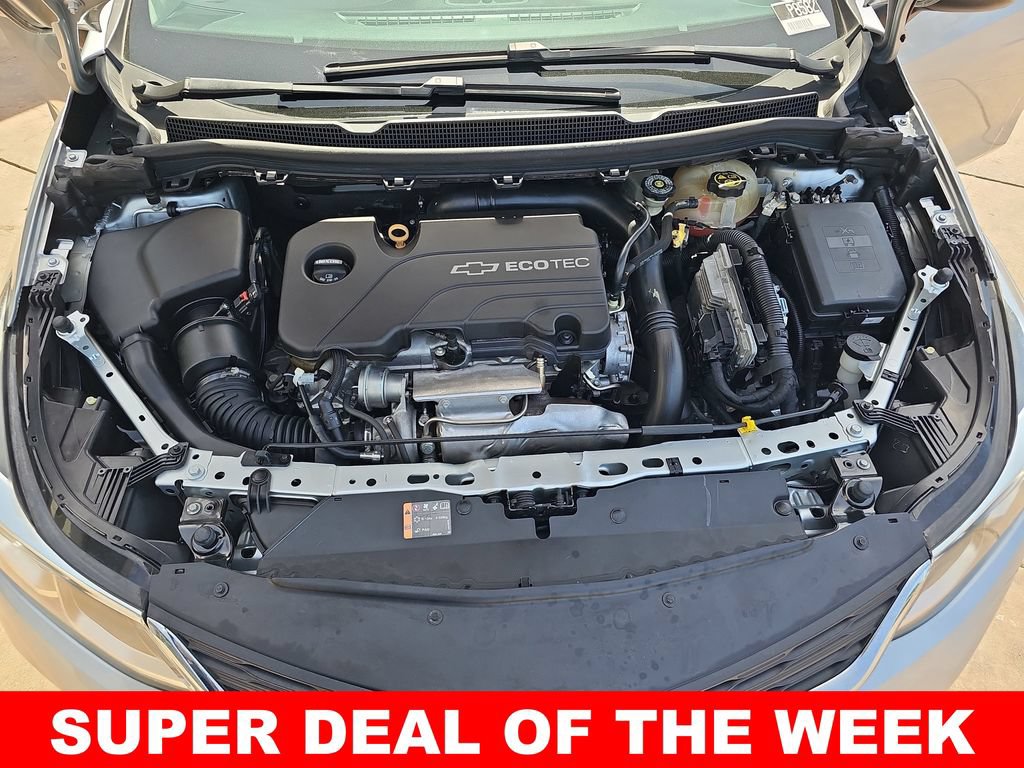Used 2017 Chevrolet Cruze LS FWD image 30