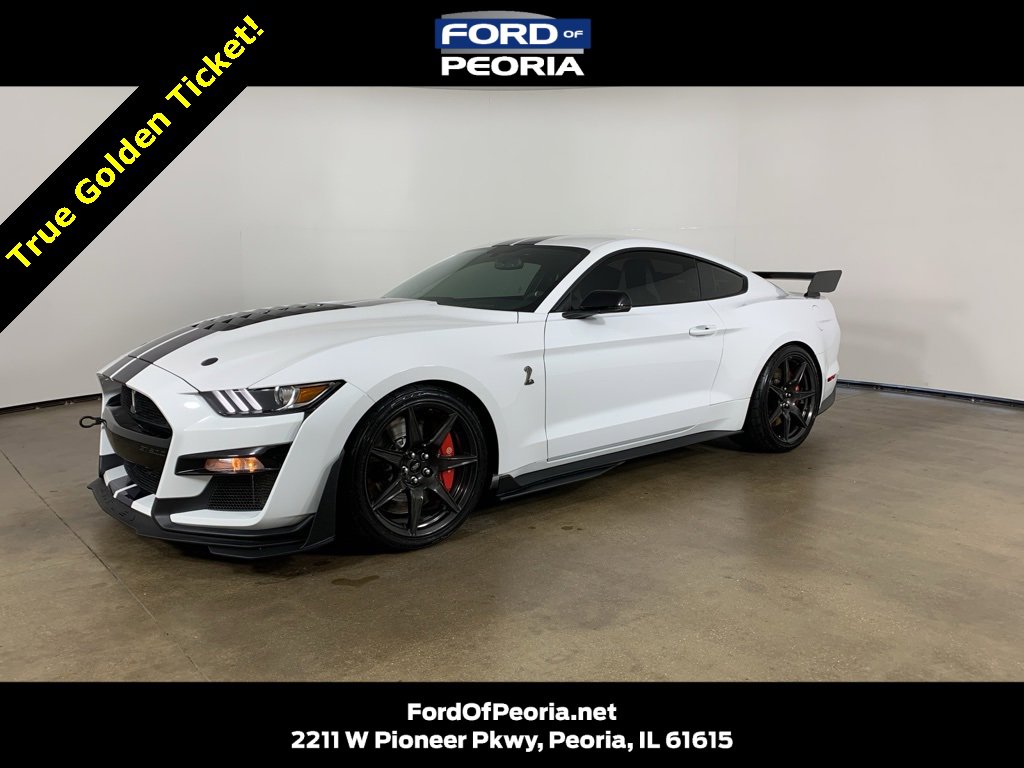 Used 2020 Ford Mustang Shelby GT500 w/ Carbon Fiber Track Pack image 1