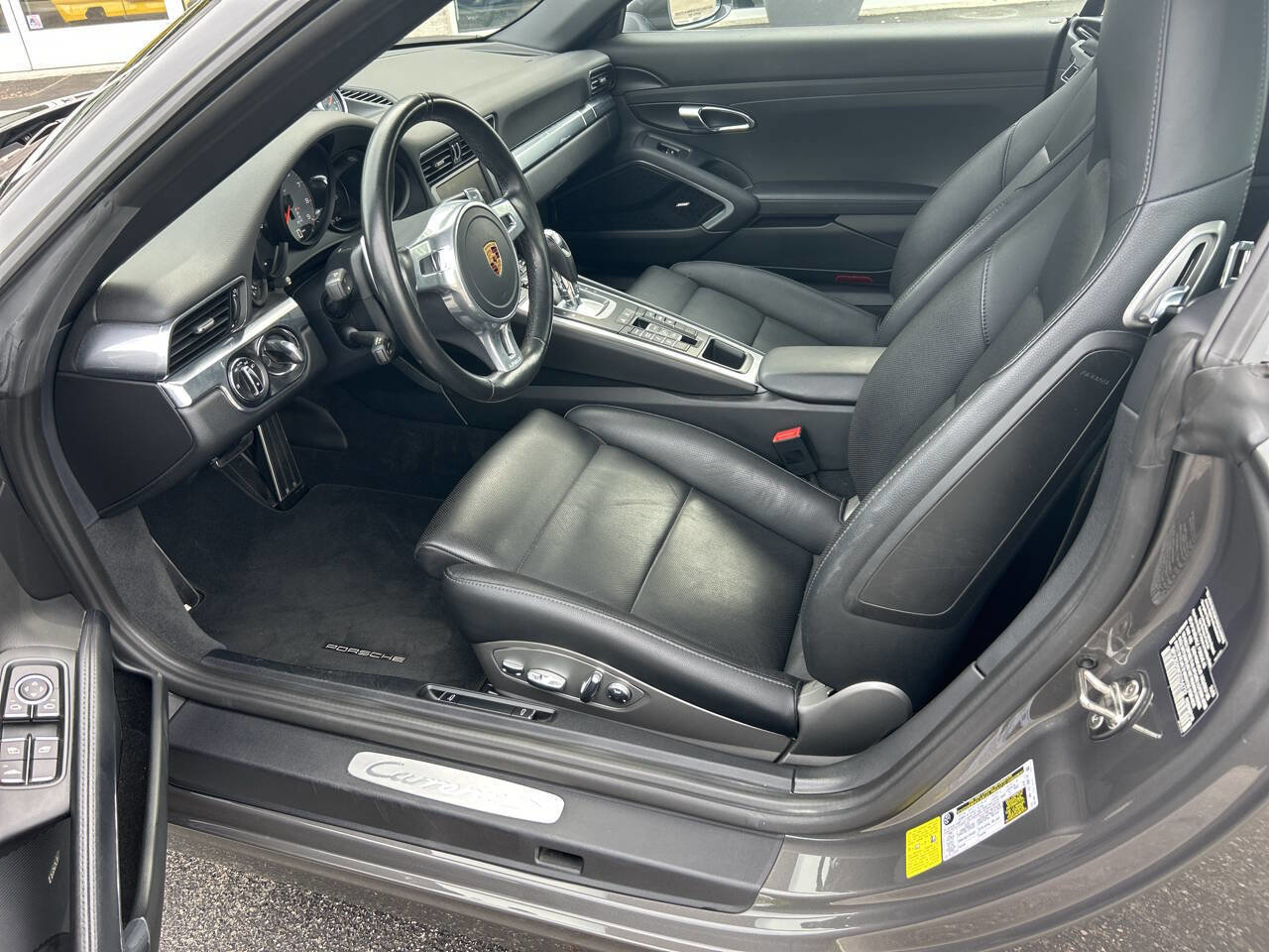 Used 2016 Porsche 911 Carrera S image 43