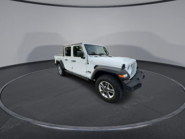 Used 2020 Jeep Gladiator Sport w/ Quick Order Package 23S AWD/4WD image 2