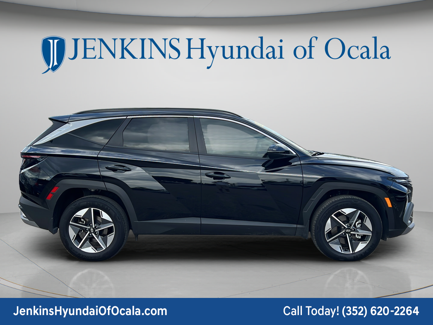 Used 2025 Hyundai Tucson SEL AWD/4WD image 2