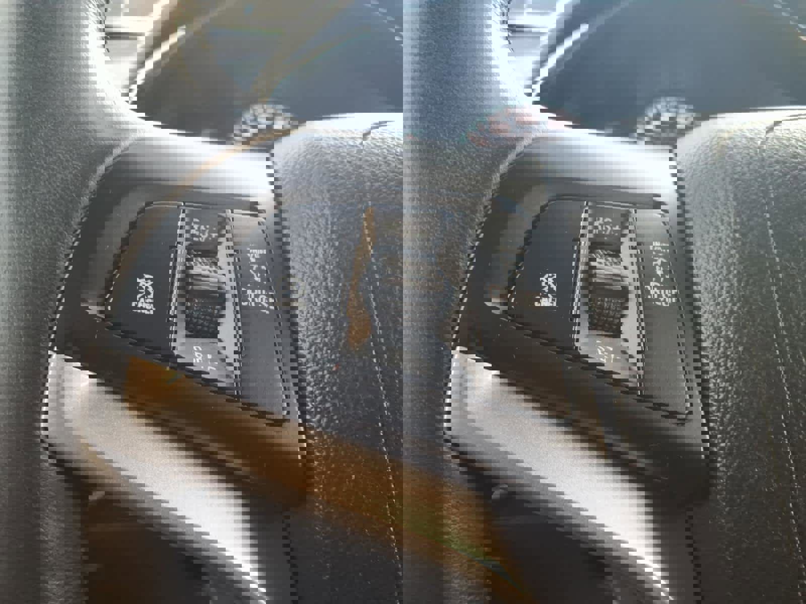 Used 2019 Chevrolet Trax LT w/ Driver Confidence Package image 16