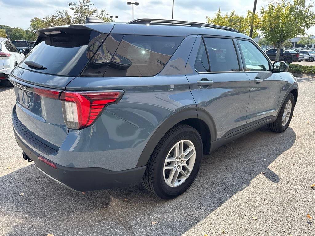Used 2026 Ford Explorer Active w/ Active Comfort Package RWD image 10