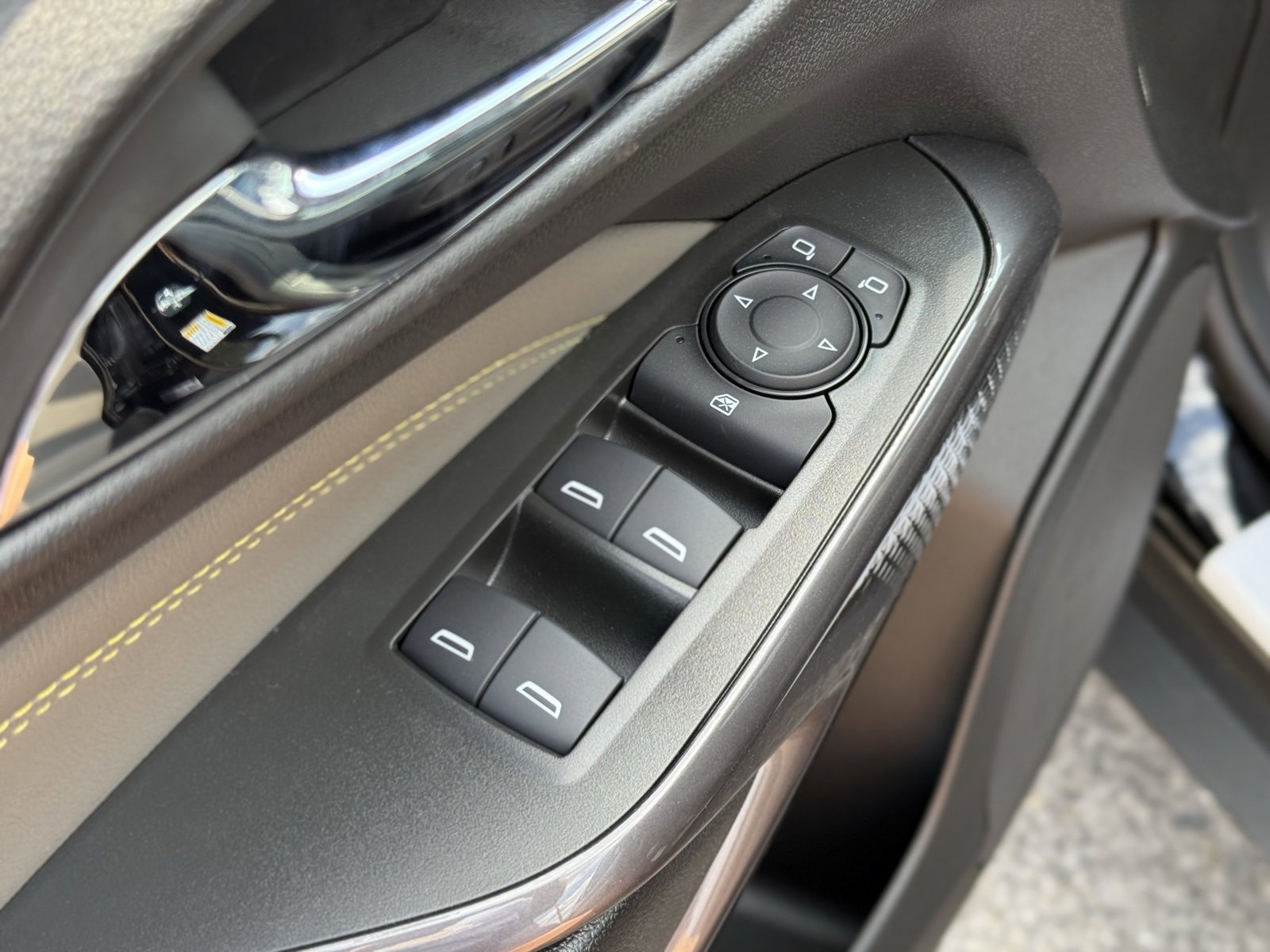 New 2026 Chevrolet Trax ACTIV w/ Sunroof Package image 25