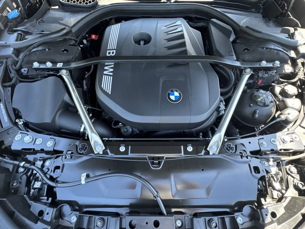 New 2026 BMW 740i xDrive w/ Luxury Rear Seating Package AWD/4WD image 18