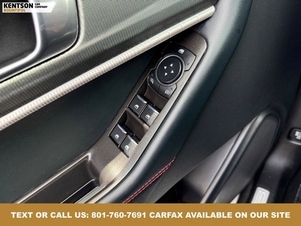 Used 2025 Ford Explorer ST-Line w/ ST-Line Street Pack image 22