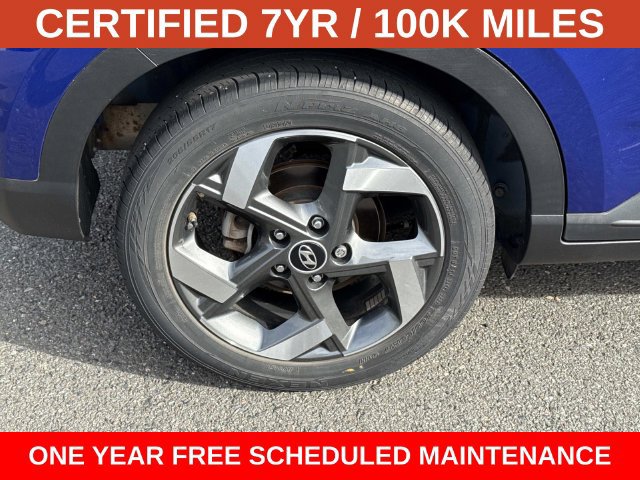 Used 2023 Hyundai Venue SEL FWD image 7