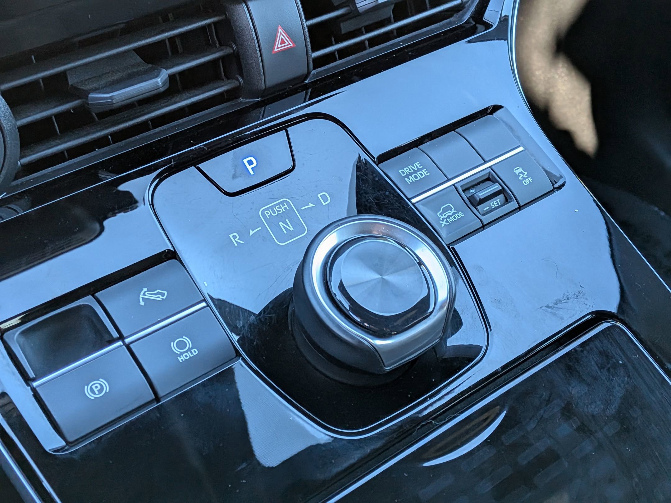 Certified 2024 Subaru Solterra Premium image 23