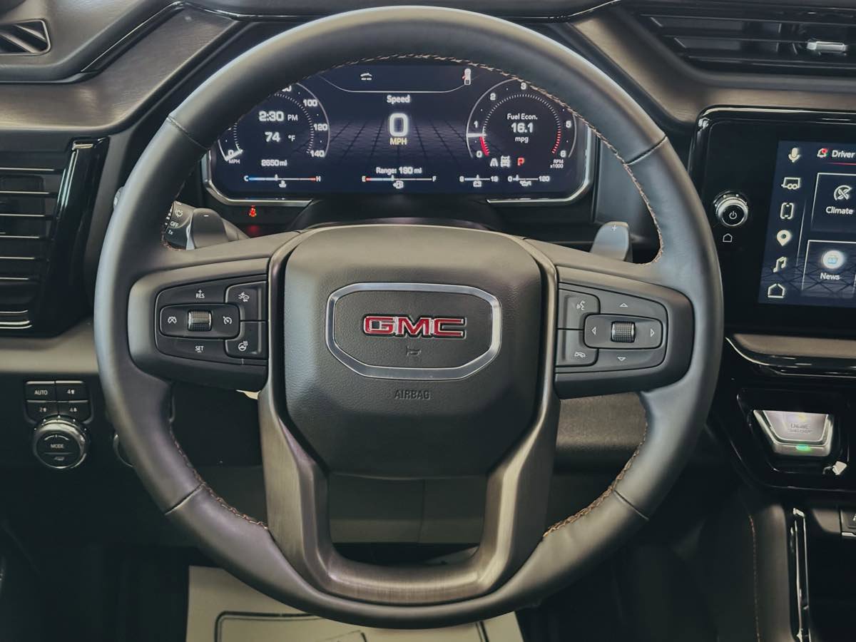 Used 2026 GMC Sierra 1500 AT4 w/ Technology Package AWD/4WD image 47